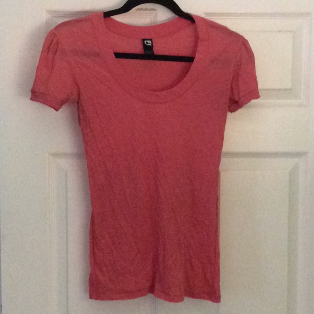 Alternative Tee - Picture 3 of 4